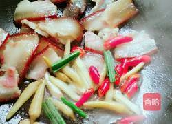 土家腊肉炖青瓜的做法图解6