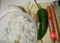 家常蛋炒饭的做法图解1