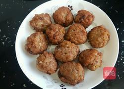 娃娃菜炖狮子头的做法图解7