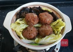 娃娃菜炖狮子头的做法图解9