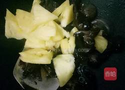 菠萝炒木耳的做法图解8