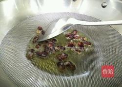 香肠雪菜炒饭的做法图解3