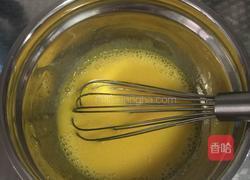 草莓蛋糕卷的做法图解3