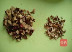 坚果红枣牛奶的做法图解3