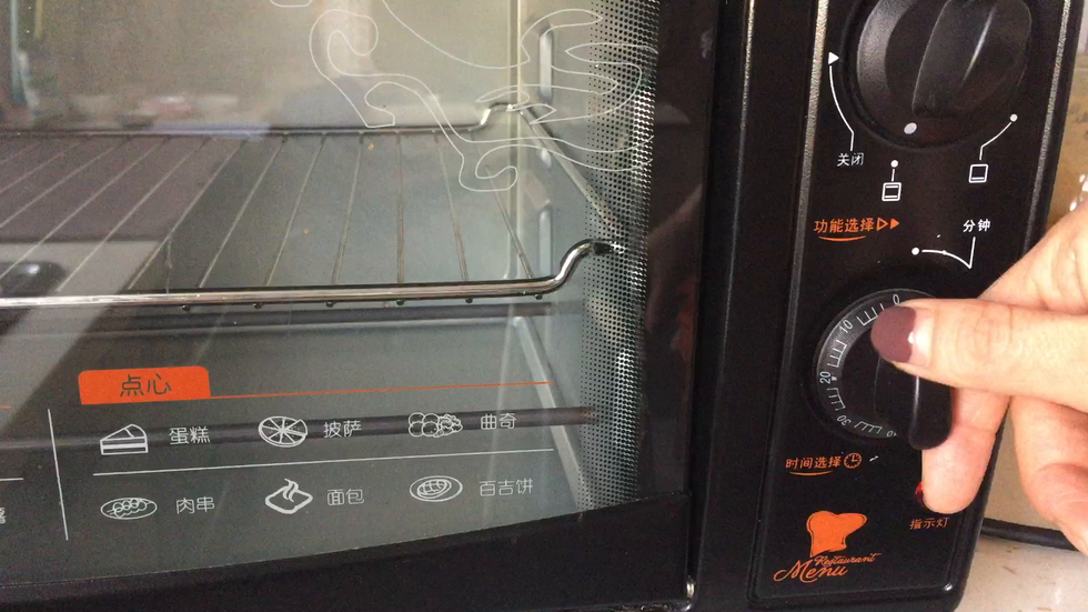 烤箱175度预热