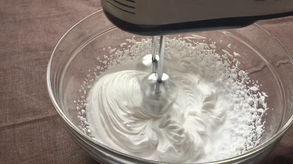 淡奶油打发