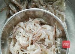香酥椒盐虾头壳的做法图解1