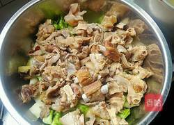 腊排骨肚条猪蹄汤锅的做法图解8