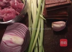 瘦肉炒三丝的做法图解1