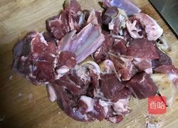 爆炒羊肉的做法图解1