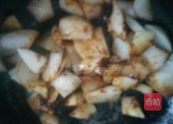 豆瓣酱烧萝卜的做法图解5