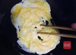 蔬菜蛋炒饭的做法图解3