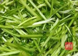 凉拌水芹的做法图解2