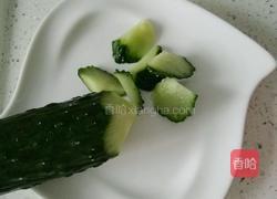 火腿拌青瓜的做法图解1
