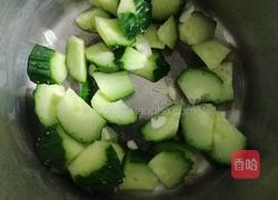 火腿拌青瓜的做法图解3