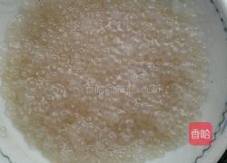 炼奶水果西米露的做法图解2