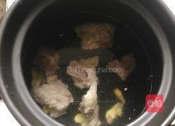 玉米排骨汤的做法图解4