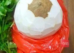 椰子乌鸡炖猪骨汤的做法图解1