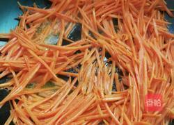 胡萝卜丝炒土鸡蛋的做法图解6