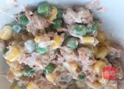 金枪鱼三明治的做法图解2