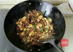 黄花菜（干）炒鸡蛋的做法图解8