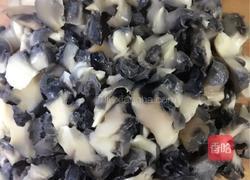 田螺肉炒青椒的做法图解1