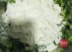 菠菜窝窝头的做法图解2