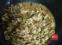 酸豆角炒大肠的做法图解8