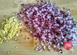 猪肉白菜饺子馅的做法图解4