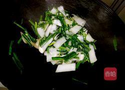 韭菜炒芥菜莴笋的做法图解7