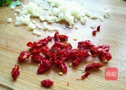 凉拌皮蛋的做法图解3