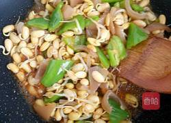 黄豆芽炒肉皮的做法图解11
