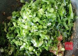 猪肉香葱馅的做法图解5