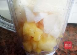 菠萝梨汁的做法图解5