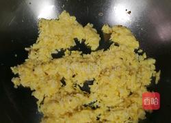 咖喱牛肉酱蛋炒饭的做法图解7