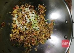 咖喱牛肉酱蛋炒饭的做法图解10
