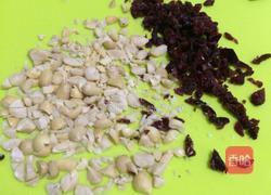 牛轧糖夹心苏打饼干的做法图解2