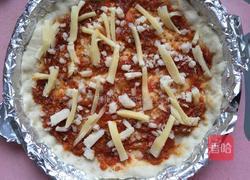 虾仁培根披萨的做法图解7