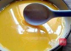 玉米爱心胡萝卜蒸蛋的做法图解4