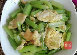 芹菜炒鸡蛋的做法图解12