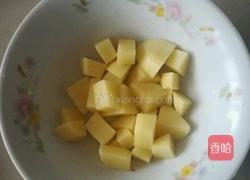 土豆蒸扎鸭的做法图解2