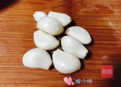 蒜蓉菠菜的做法图解1