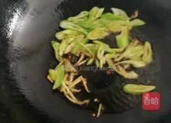 酱爆尖椒的做法图解3