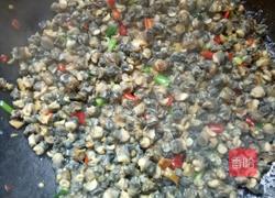 螺蛳肉炒韭菜的做法图解5