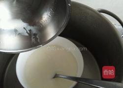 樱花酸奶慕斯蛋糕的做法图解6