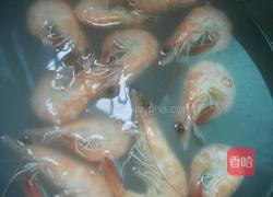 彩蔬虾仁的做法图解1