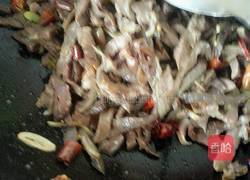 干煸辣肺丝的做法图解7