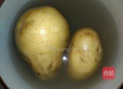 洋葱炒土豆的做法图解1