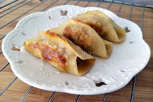 猪肉芹菜大葱馅煎饺