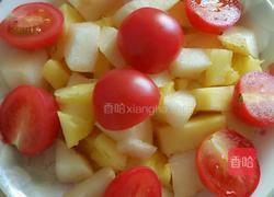 菠萝雪梨千禧柿沙拉的做法图解3